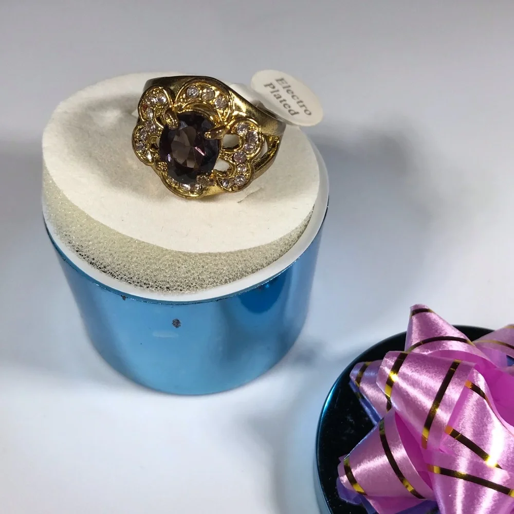Gorgeous Big Statement Ring Vintage Deadstock New Unique Rare Sparkle Gem